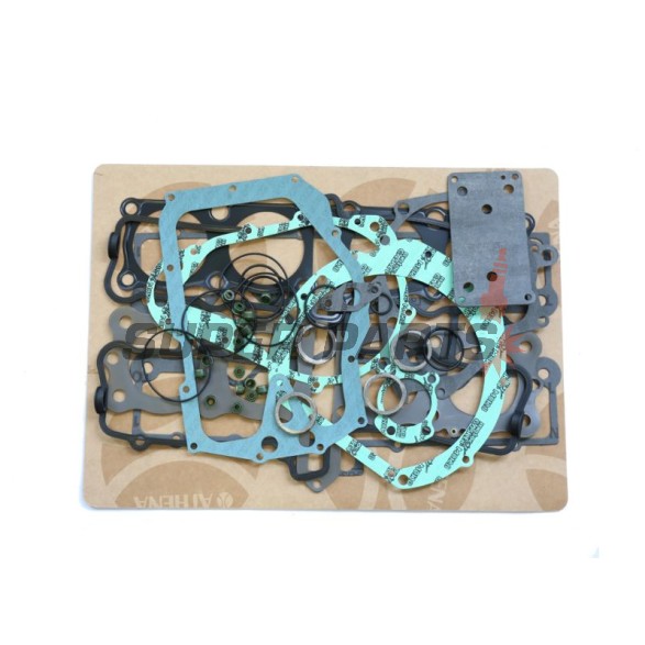 Пълен комплект гарнитури за двигател -ATHENA- Suzuki GS 750 1982-1983, GSX 750 1983-1984
